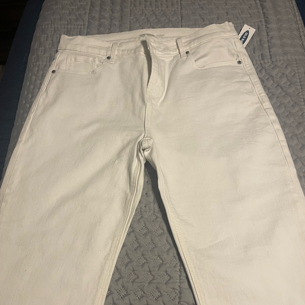 Old navy boyfriend cropped jeans